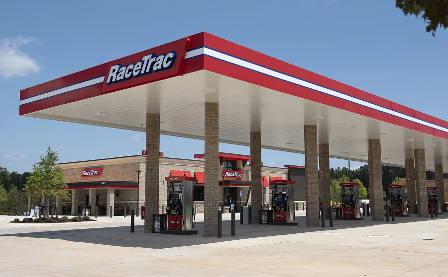 racetrac-canopy-section-hero-tall.webp